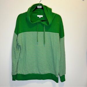 Kelly Green Pull Over Hooded Knit Sweater - Medium